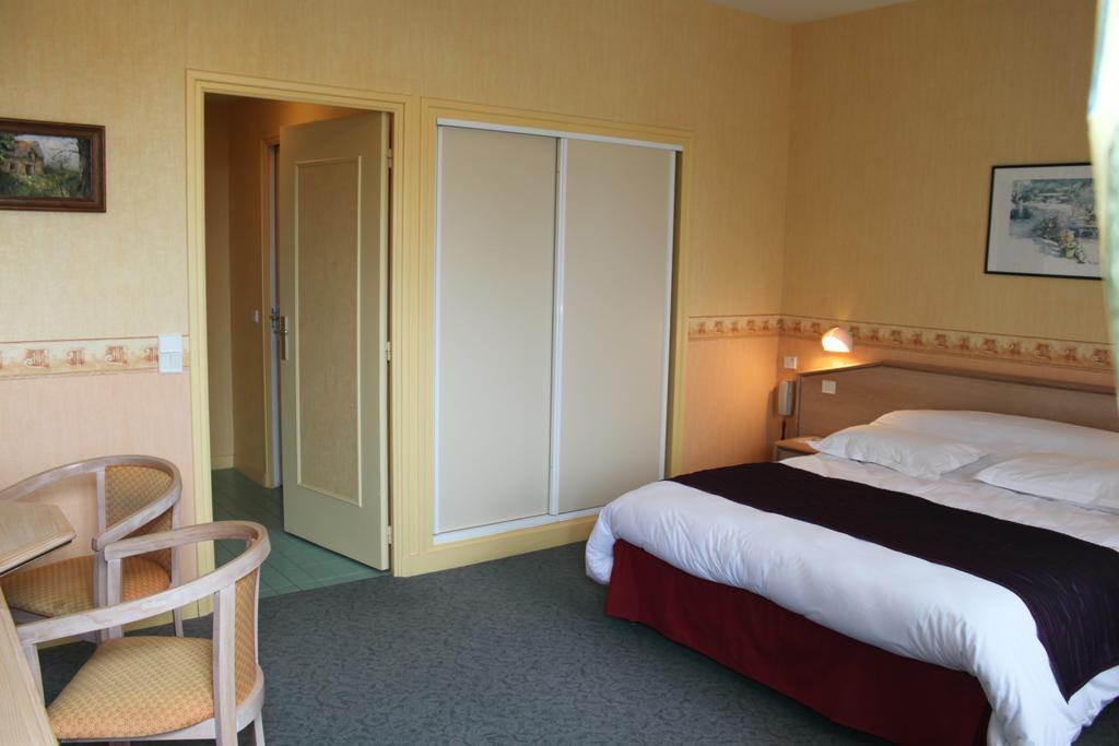 Hotel Des Bains 3*